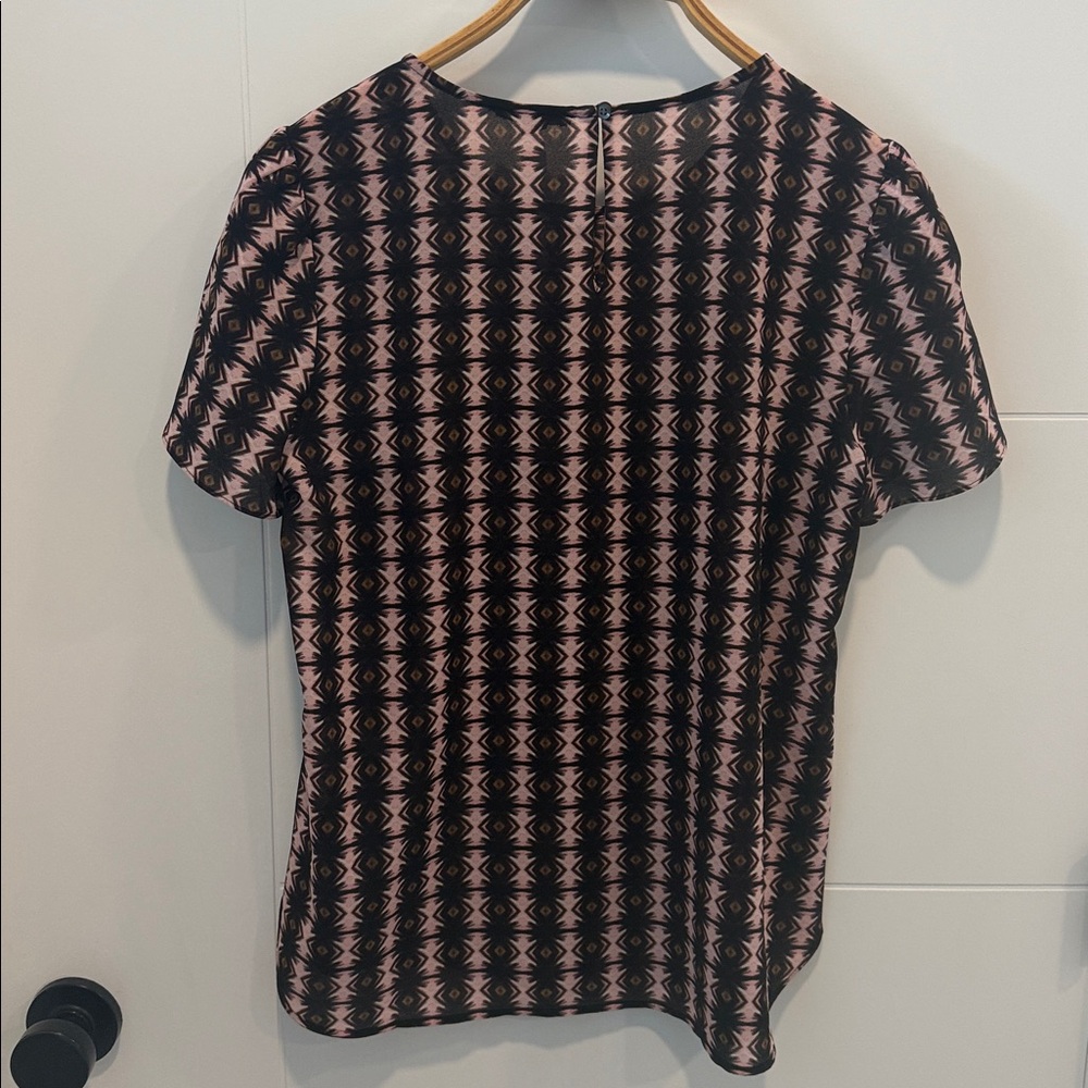 J. Crew black label Pink and Black Geometric Print shirt size 6 - Picture 6 of 7